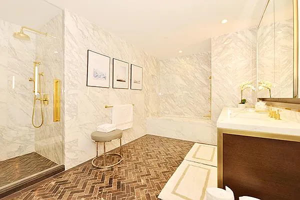 Sold by Sherwood Residential | media 16