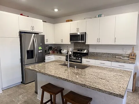 30111 Sunset Pier Dr — Photo 2