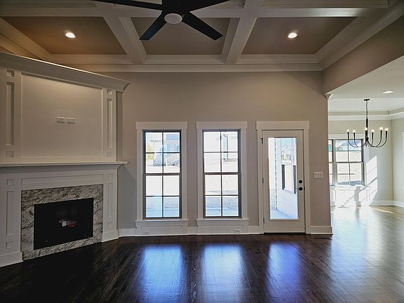 4th image of 180 Bending Oak Dr #92