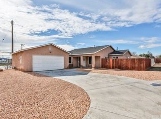 9990 Carob Ave, Fontana, CA 92335