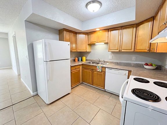 3rd image of 2658 Tifton Ave