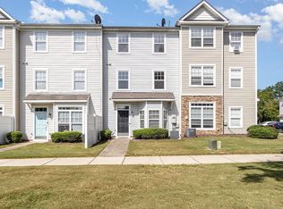 1211 Canyon Rock Ct Unit 103, Raleigh, NC 27610