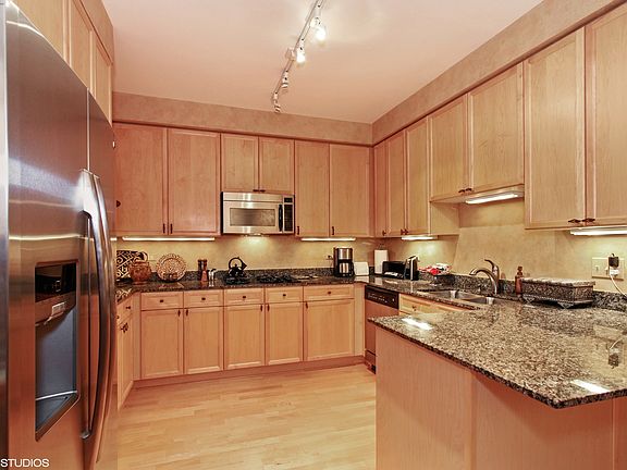 5th image of 626 Homewood Ave APT 201