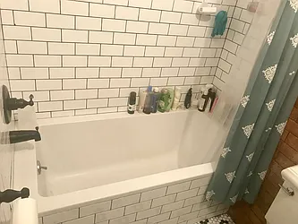 Rented by Lucky Apt Inc