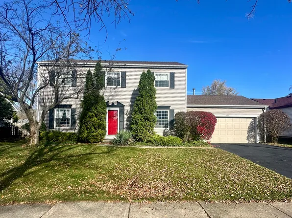 2022 University Dr, Naperville, IL 60565