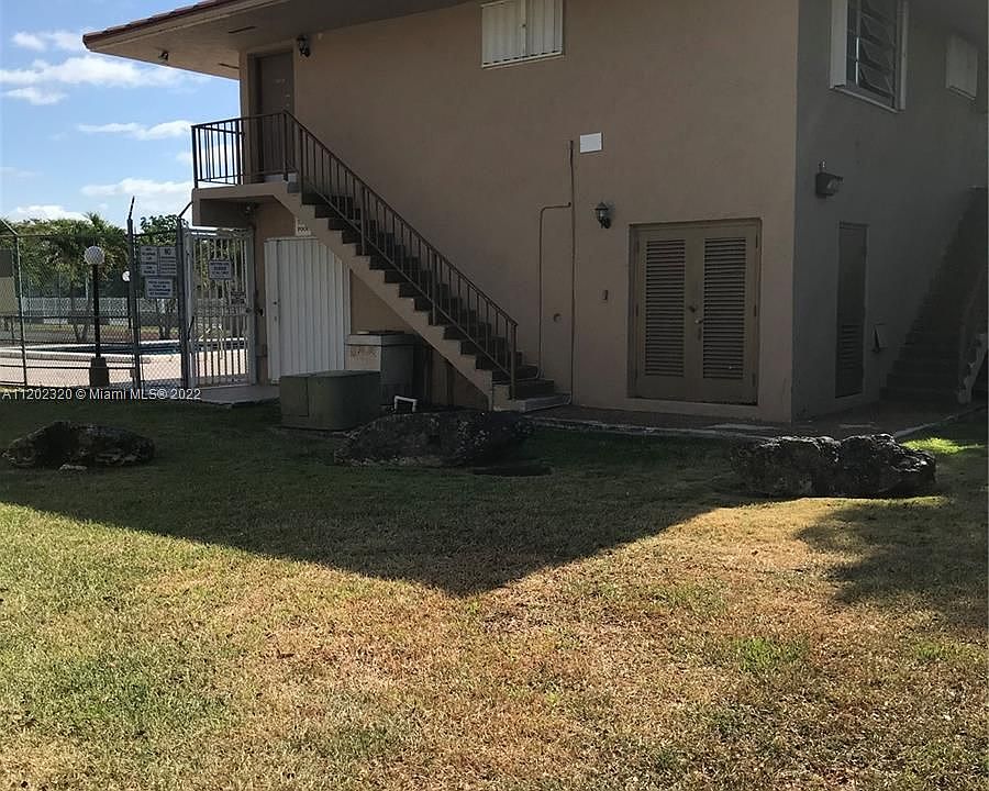 1st image of 17180 SW 94th Ave APT 702