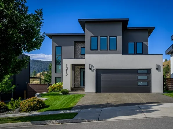 1312 Prairie Rose Dr, Kamloops, BC V2E 0C5