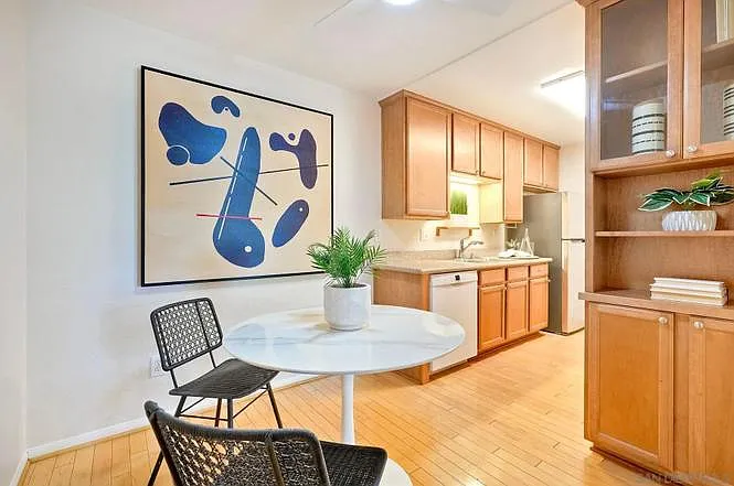 1810 S El Camino Real S #108 — Photo 4