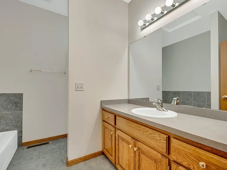 107 County Road F W — Photo 18