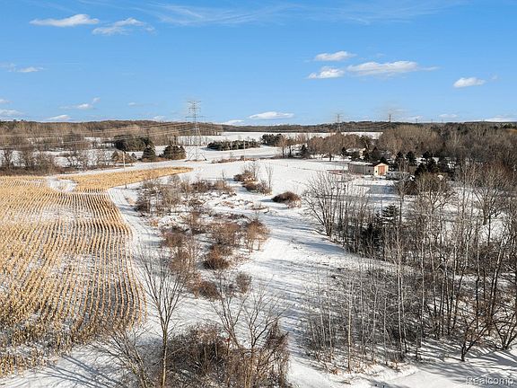 3rd image of 8460 Gale Rd