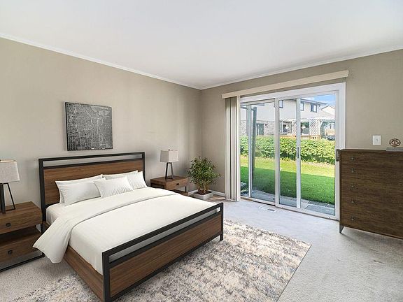 5th image of 118 Morningside Dr APT B