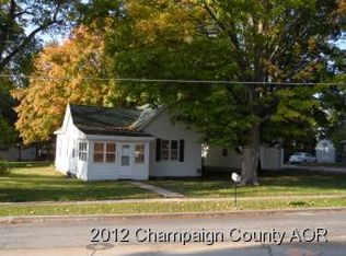 103 E State St, Mahomet, IL 61853