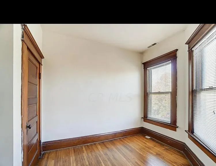 89 E College Ave #89.5 — Photo 9