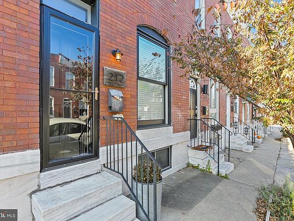 3rd image of 212 S Robinson St