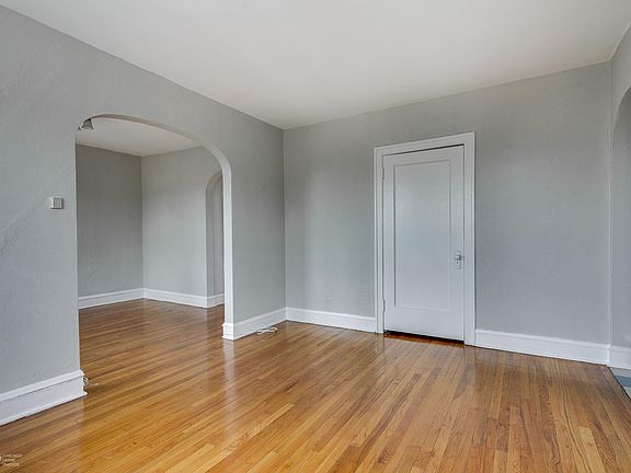 4th image of 7415 N Campbell Ave APT 2