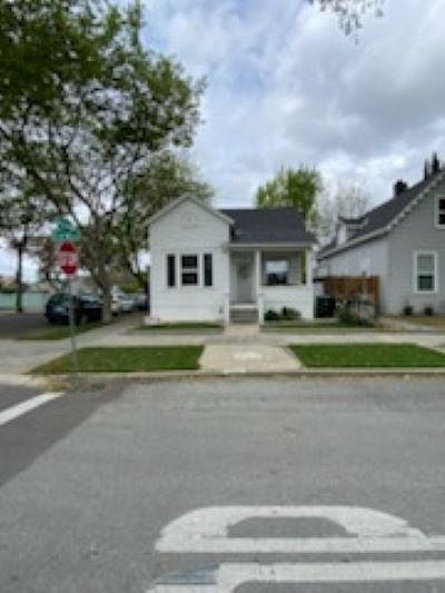 1st image of 488 6th St