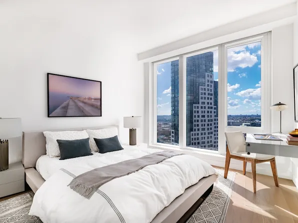 29-59 Northern Boulevard image 3 of 33