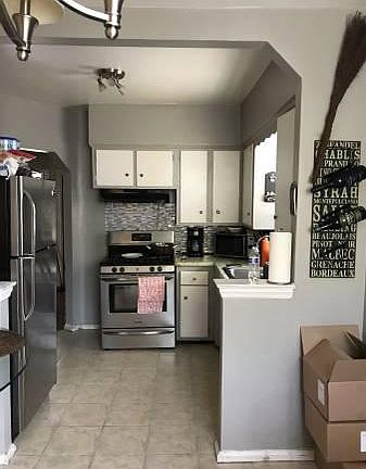 3rd image of 839 Quincy Ave Floor 2