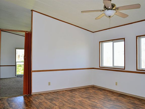 4th image of 601 Westby Dr