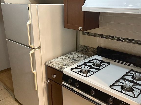 3rd image of N84W15505 Menomonee Ave #9