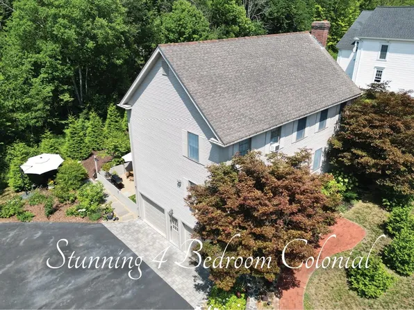 117 Railroad Avenue, Epping, NH 03042