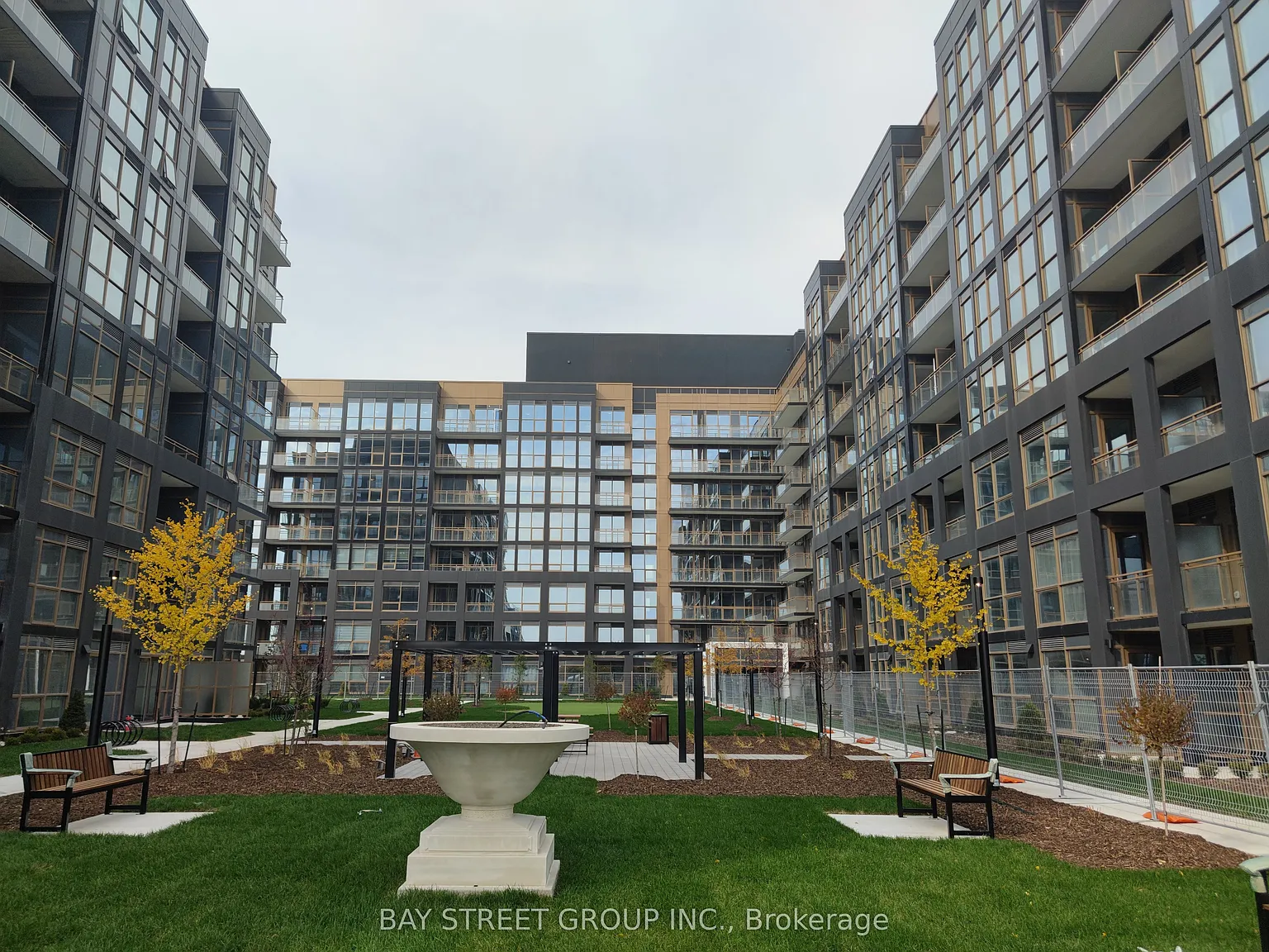 1 bed, $2,000 — Photo 2