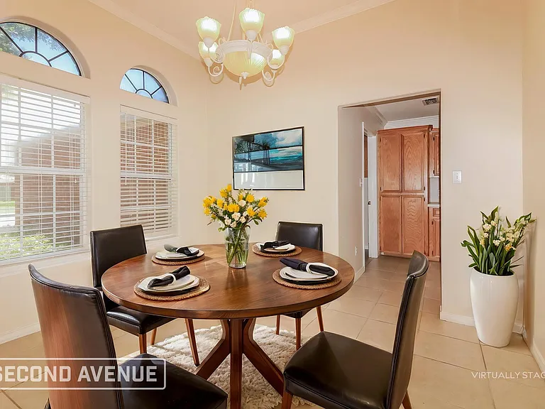 3818 Kitty Ln — Photo 4