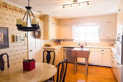 3rd image of 4105 Navaho Dr