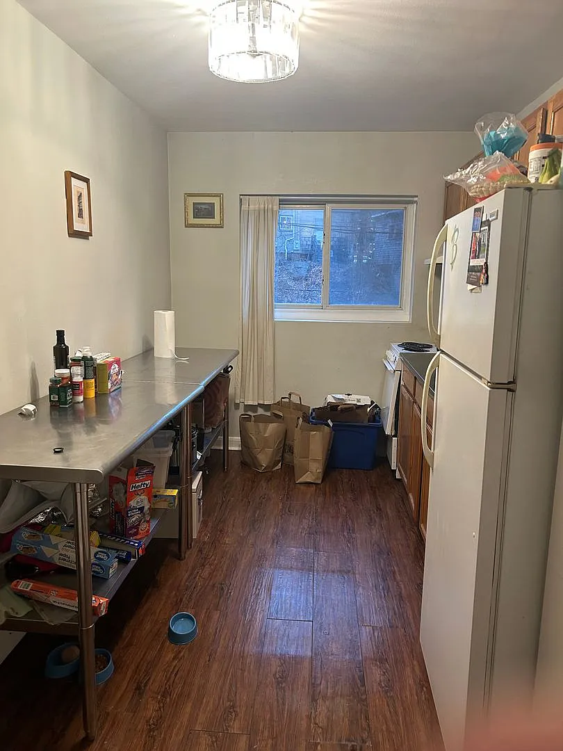 2BR with Heat & Hot Water Included | Steps to the B Line — Photo 4
