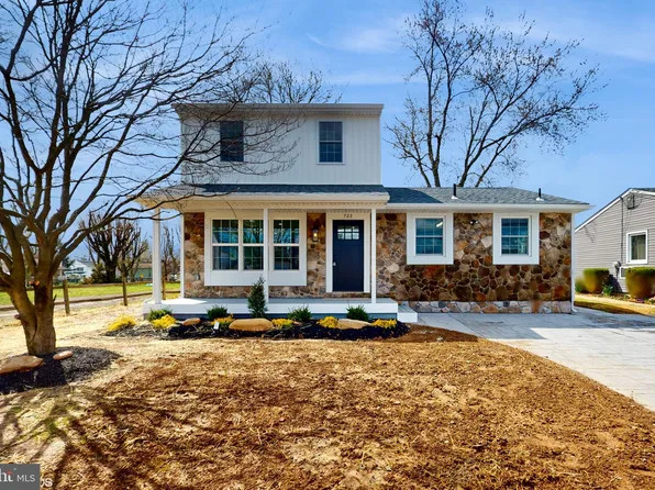 722 4th Ave, Croydon, PA 19021