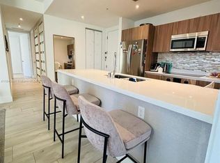 201 SW 17th Rd PENTHOUSE 812, Miami, FL 33129