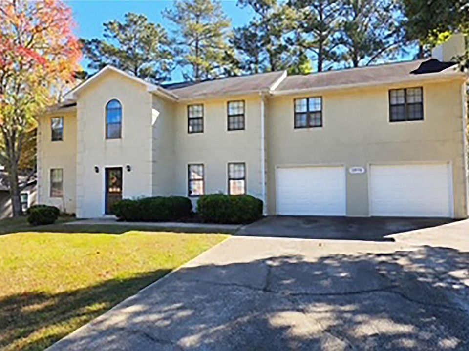 1st image of 5956 N Castlegate Dr