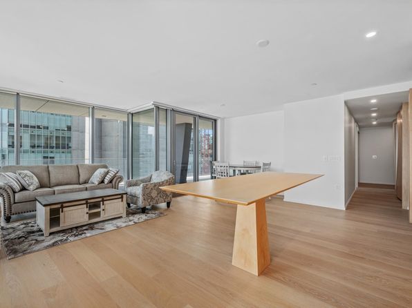 2 bedroom rental in Vancouver — photo 8