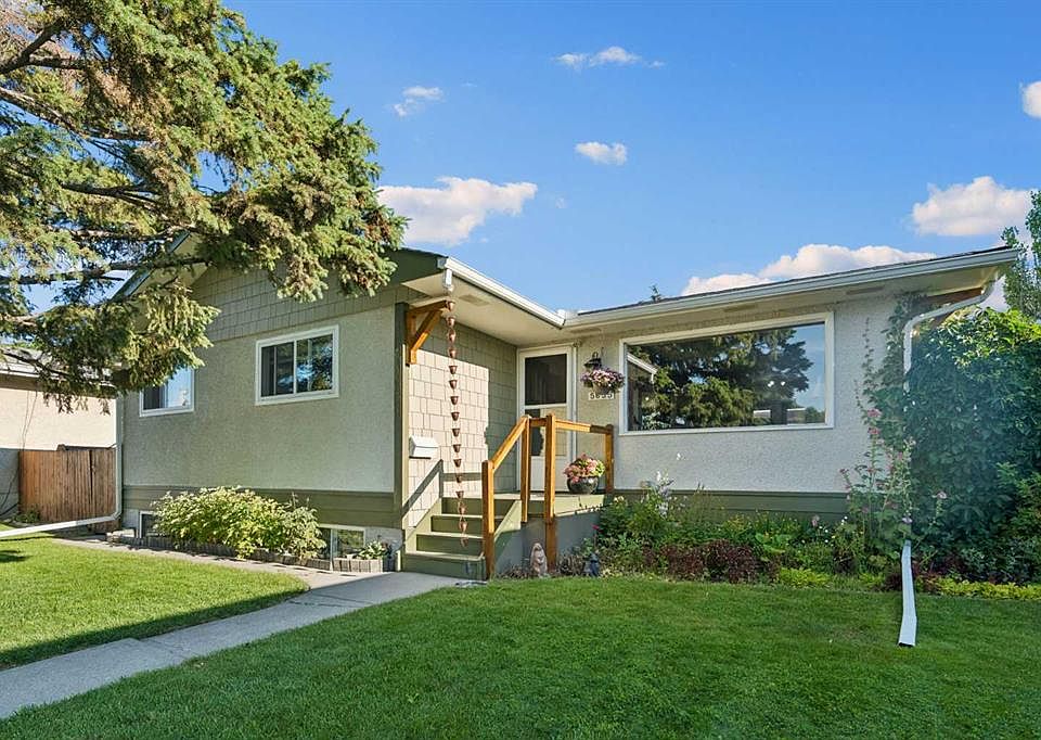 1st image of 5635 S Travis Cres NE