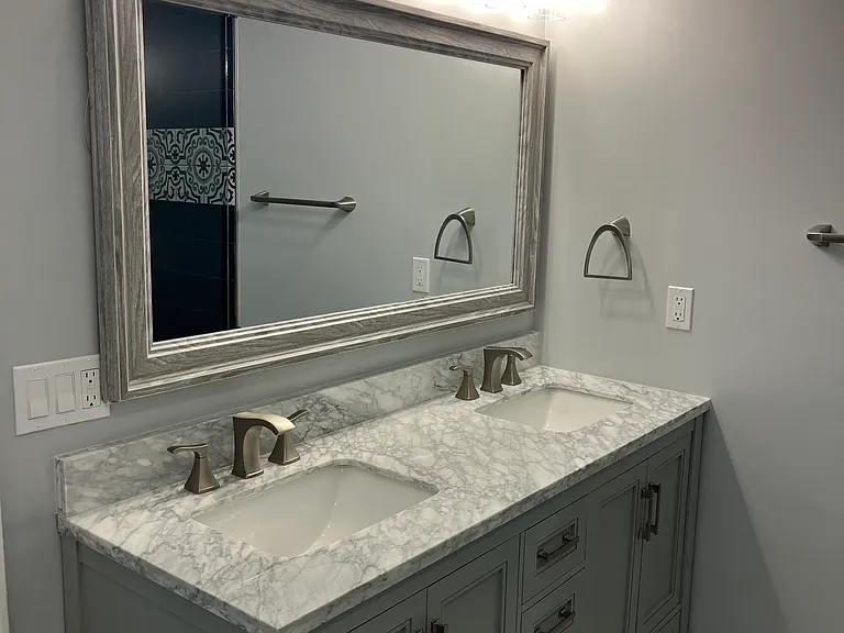 2299 Saratoga Dr — Photo 10