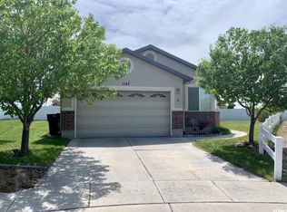 1147 W Haworth Dr, North Salt Lake, UT 84054