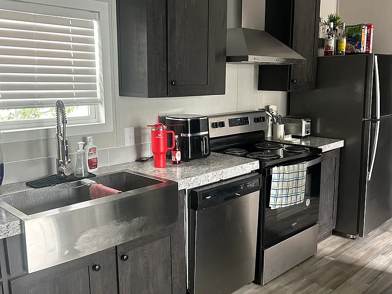 SW 57th Ct — Photo 6