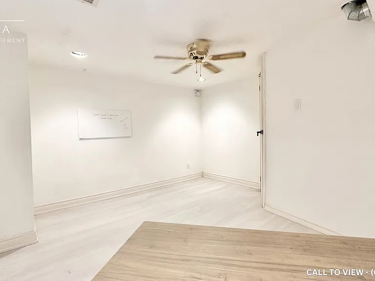 88 Southampton Dr #2 — Photo 7