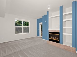 16275 NE 85th St APT 303, Redmond, WA 98052