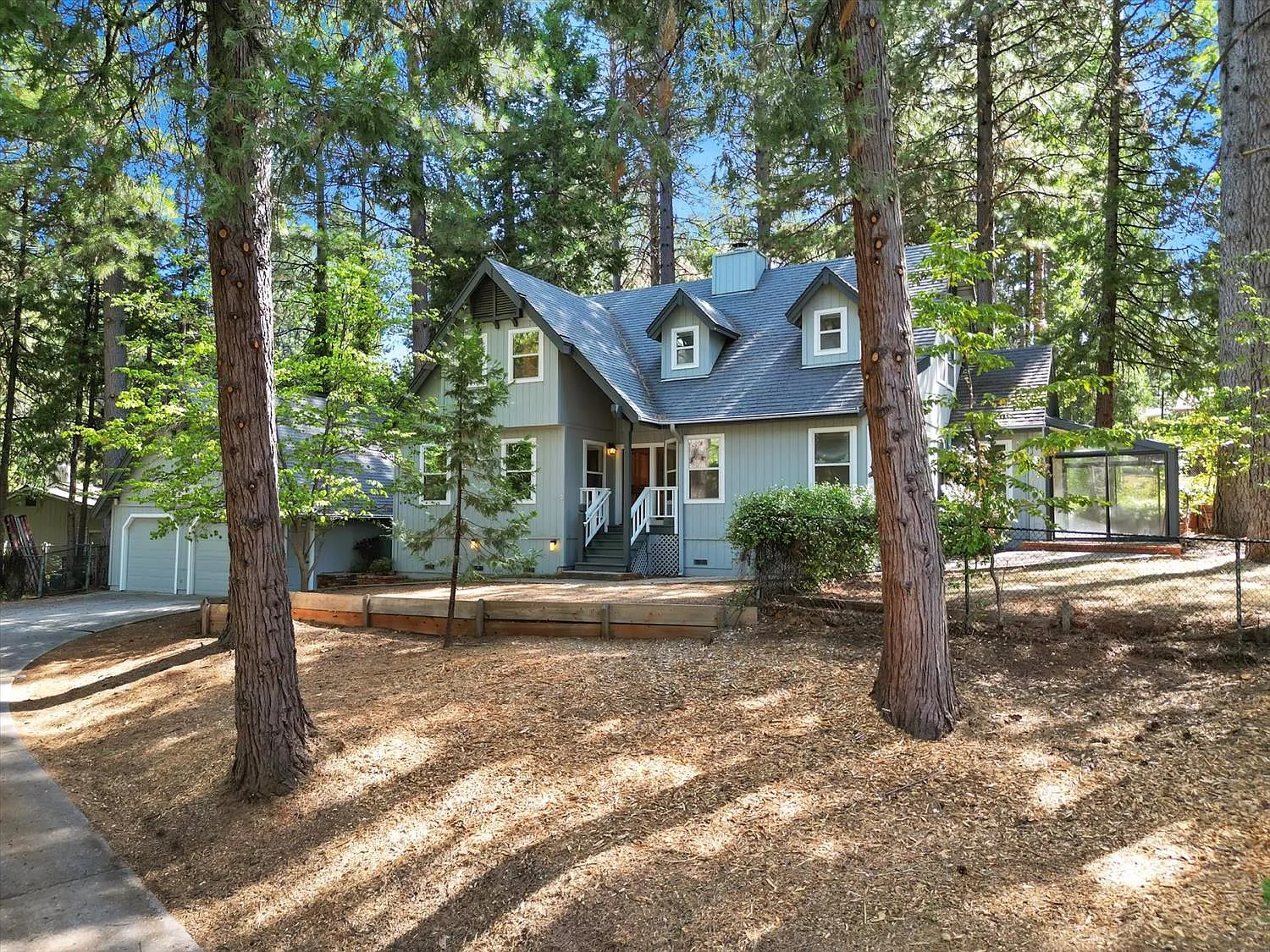 11551 Forest View Dr photo 1