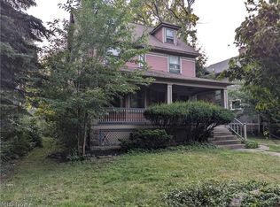1796 Wilton Rd, Cleveland Heights, OH 44118