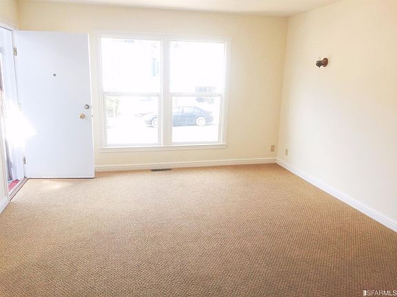 2nd image of 227 Accacia St