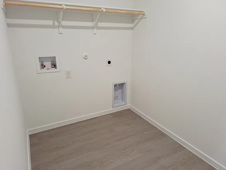 518 Firedance Ct — Photo 23