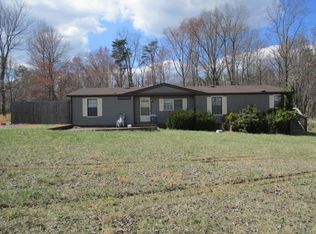 2735 Blackwater Rd, Forest, VA 24551