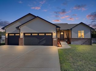 209 Matson Ct, Newton, KS 67114