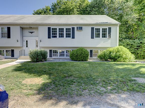 3rd image of 84 Founders Village #84