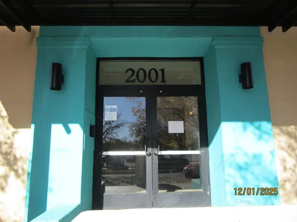 2001 Gold Ave SE, Albuquerque, NM 87106
