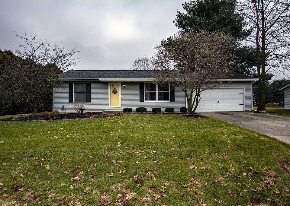 1st image of 53550 Hyde Park Dr
