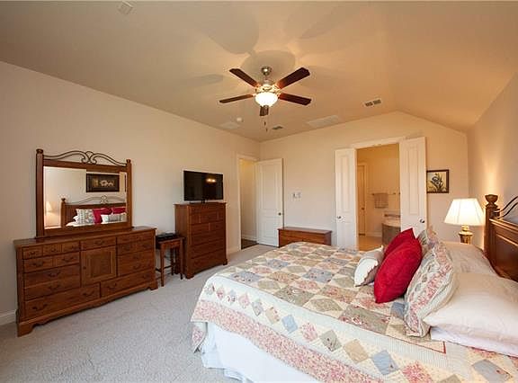 4th image of 8901 Bluestem Dr