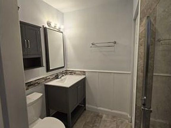 5th image of 695 A1a N Unit 75